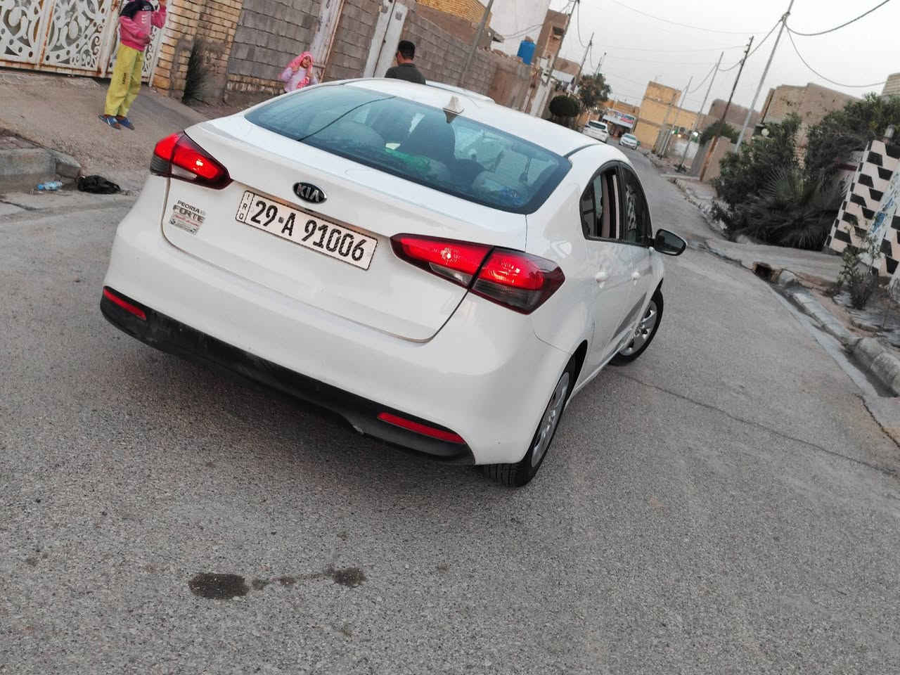 السلام عليكم كية فورتي2018 وارد امريكي ضربة خفيفة موجود السونار رقم واسط السنوية بسمي تحويل ثاني يوم مكينة الفين دوش ماشية 88244 ميل اي ايرباك  ماطاك الاستفسار الاتصال على الرقم *********** متوفر في الرقم واتساب
