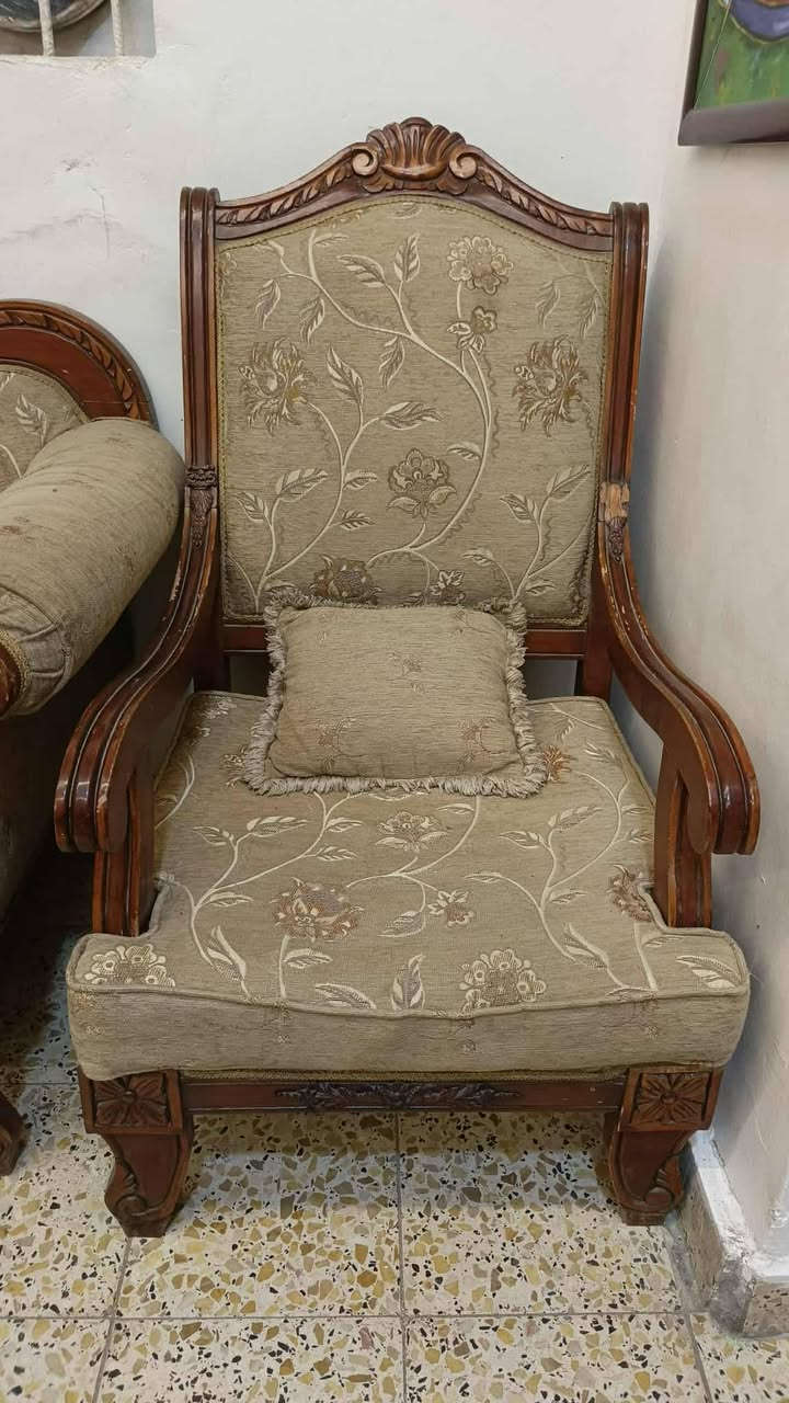 سلام عليكم
تخم 9مقاعد مكاني الزعفرانيه 
السعر 200وبي مجال قليل 
***********
