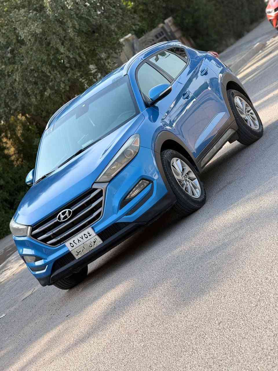 السلام عليكم
‏توسان 2017  رقم اربيل سنويه نافذه باسم شركه تحويل او وكاله بشرط وارد امريكي حادث كلش بسيط بنيد مبدل ومصبوغ ايرباك ستيرن طاك بدون لغد ولاشاصي نهائيا صور حادث والسونار بالمنشورماشيه 126 ميل محرك 1600 تيربو تبريد مجمده سياره جاهزه تخم تاير جديد صدر جديد 
السعر /126بيهه مجال قليل سياره نظيفه معنا كلام تجي وشوفهه مكان السياره بغداد كفات السيديه رقم تليفون ***********
