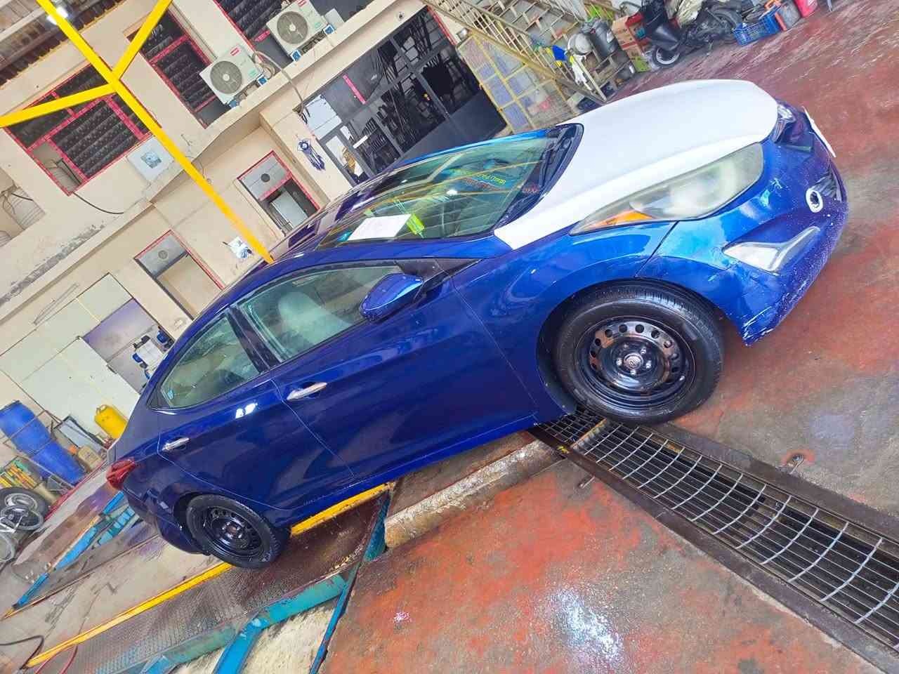 سلام عليكم النترا موديل 14موضح بل سونار سيارة حلوه صدر حلو تبريد تخم تاير جديد ***********مكان بغداد الكمالية السعر105
