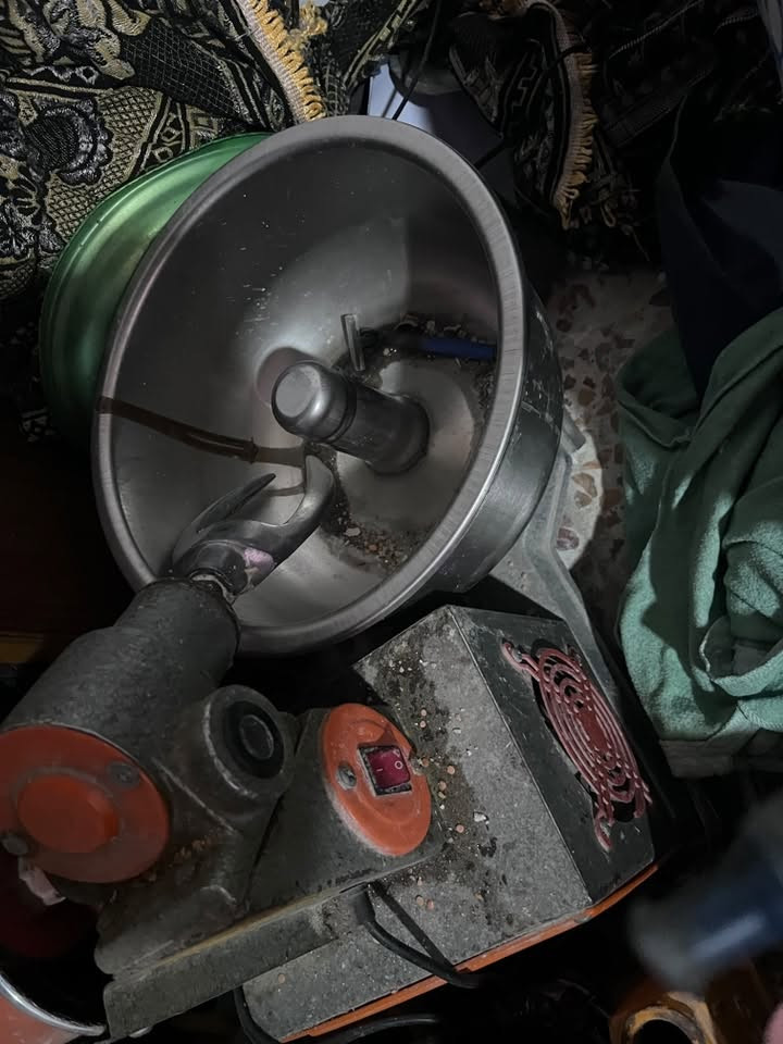 للبيع مكان بصرة قبلة ***********
