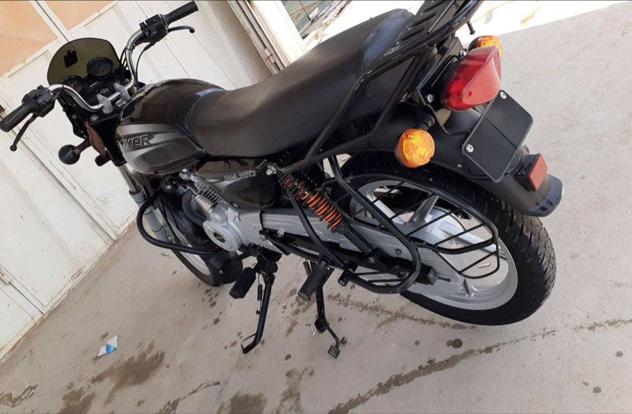 سلام عليكم بوكسر مديل 18 الدراجة نظيفة كلش شرط كفاله مكينه وكهربائيات الدراجة مابيه اي نقص كفاله عامه اوراق كامله (الدراجة مخزونه ) محد يطلع بيهة السعر 750 وبيه مجال مامتواجد ؏ النت
مكاني كربلاء ‭0771 178 1019‬
