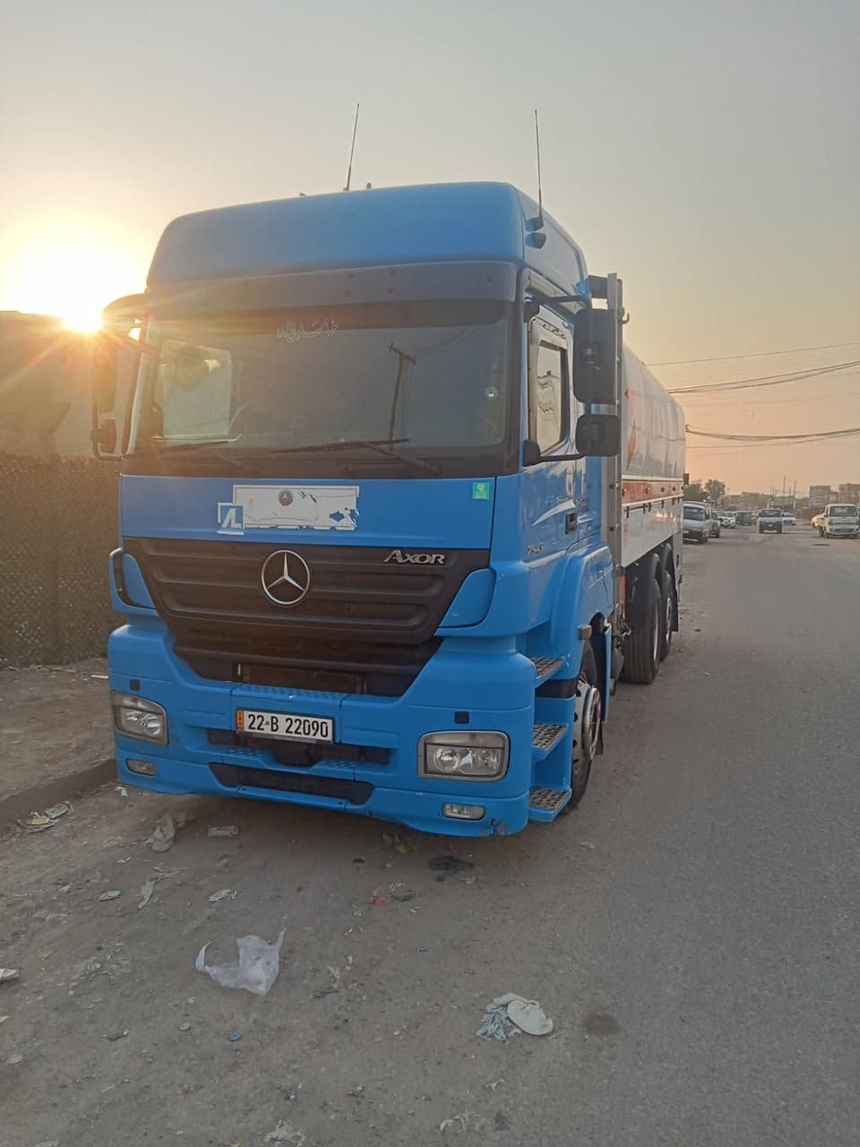 السلام عليكم ورحمة الله
مارسيدس اكسور للبيع 
موديل ٢٠١١
حموله ٢٠ 
تكيال دوره تكيالها سنتين
محرك ٦سلندر ٢٥-٤٣
حي بي إس
٢٠٣٠ تنتهي السنويه 
تانكي فافون عمليه كامله 
***********
