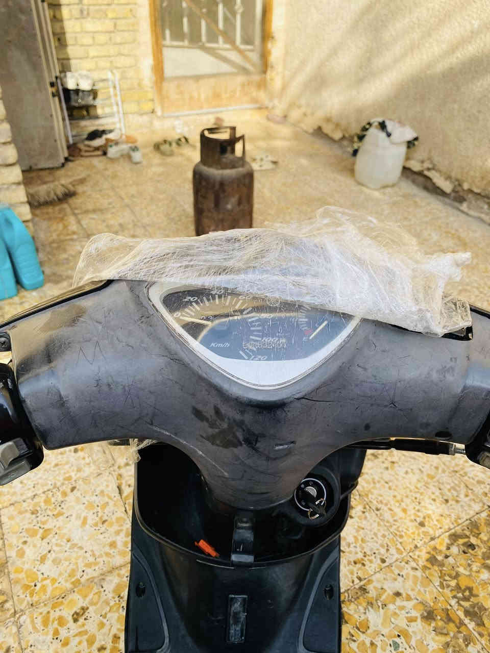 السلام عليكم
ماكس عدله بلاديه كلهه وكامله برغي ماناقصه كهربائيات كلا شغاله مكينه شلعه وسرعه ولسعر700 الشراي يتفضل خاص او هاذ رقمي ***********
