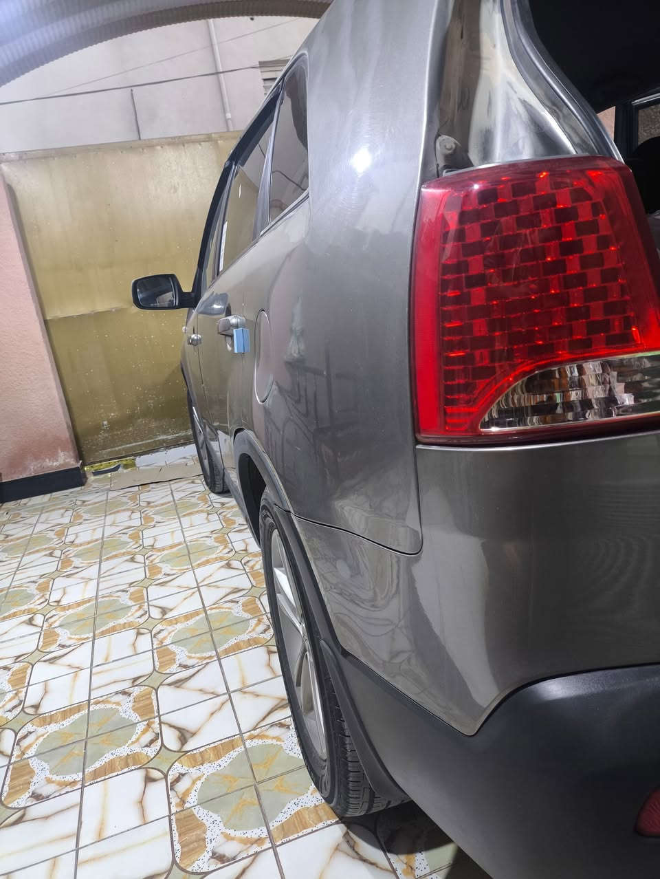 سورنتو للبيع 2013  ادوات السعر 55 ورقه وفيها مجال البصره ***********
