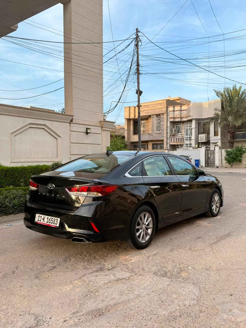 سوناته 
موديل 2018
ماشيه 85الف
3قطع صبغ 
حلوه سياره 
سعره 127ورقه 
عنوان نفق الشرطه 
معرض احمد الكبيسي 
***********
