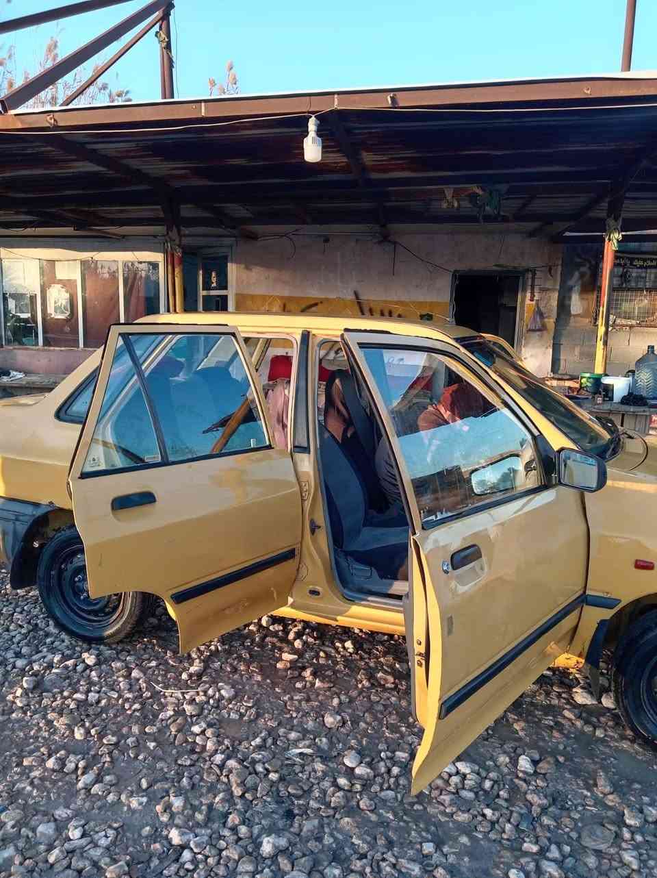 سلام عليكم للبيع سايبا موديل 12 رقم بغداد دولي باسمي مصفره هيئه وغرامات بيع مستعجل السعر 25 ورقه وبيها مجال مكاني كربلاء الحسينيه***********
