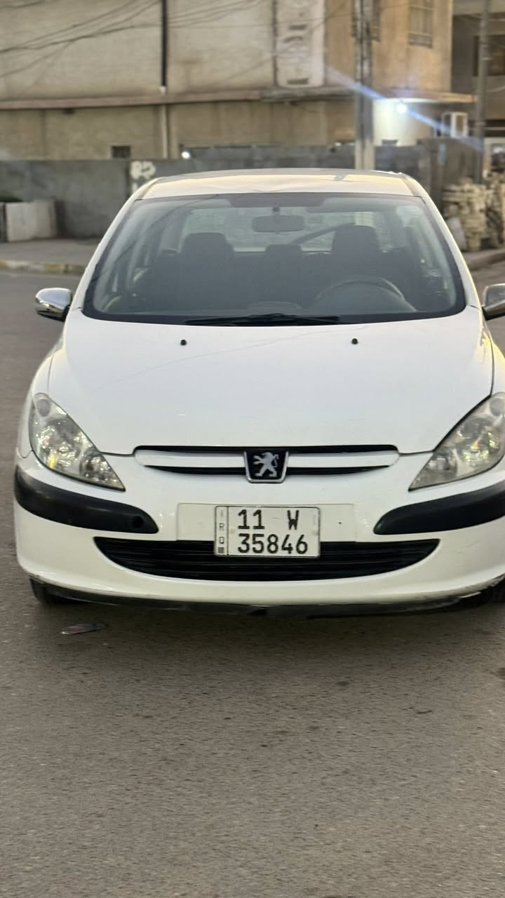 السلام عليكم بيجو موديل 2004سياره نظيفه تخم تاير مكينه كير حداديه  رقم بغداد مباشر التحويل  بيها صبغ الهلال مال جاملغ الخلفي  بدون دواخل. السعر49 مكاني السيديه
***********
