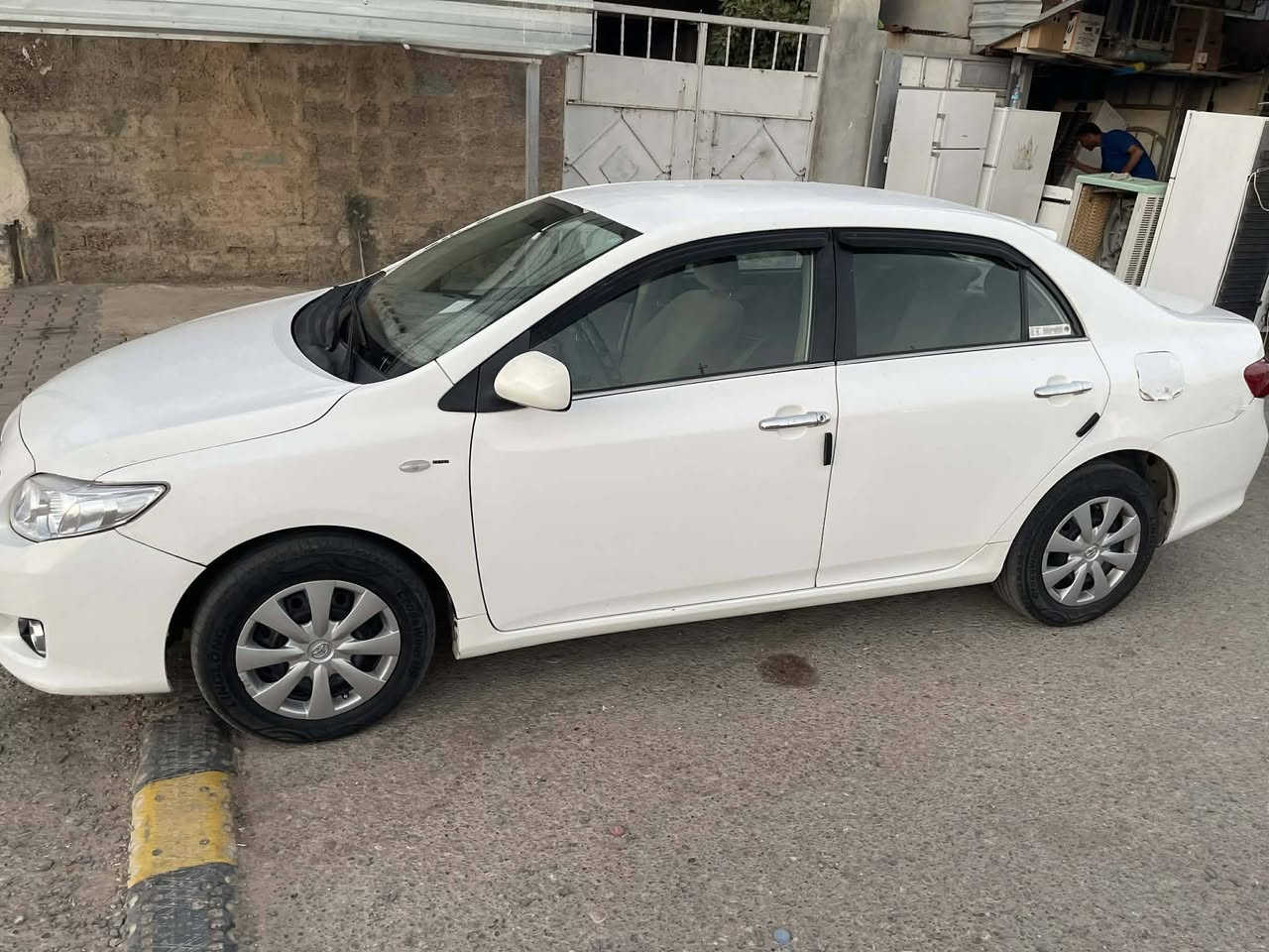 🚗 للبيع كورلا 2009
✔️ رقم سليمانية (إنكليزي)
✔️ خليجي
✔️ سياره بسمي تحويل ثاني يوم 
✔️ محرك 16
✔️ السيارة بحالة جيدة
✔️ ماشي 220 الف كيلو قابل للزياده
✔️ بيها ملاحظات صبغ مالتها كايم من السقف للزگة
✔️السيارة استخدام يومي وحالتها زينة
📍 موقع السيارة: كركوك
💰 السعر: 95 ورقة وقابل للتفاوض البسيط
رقم هاتف ***********

