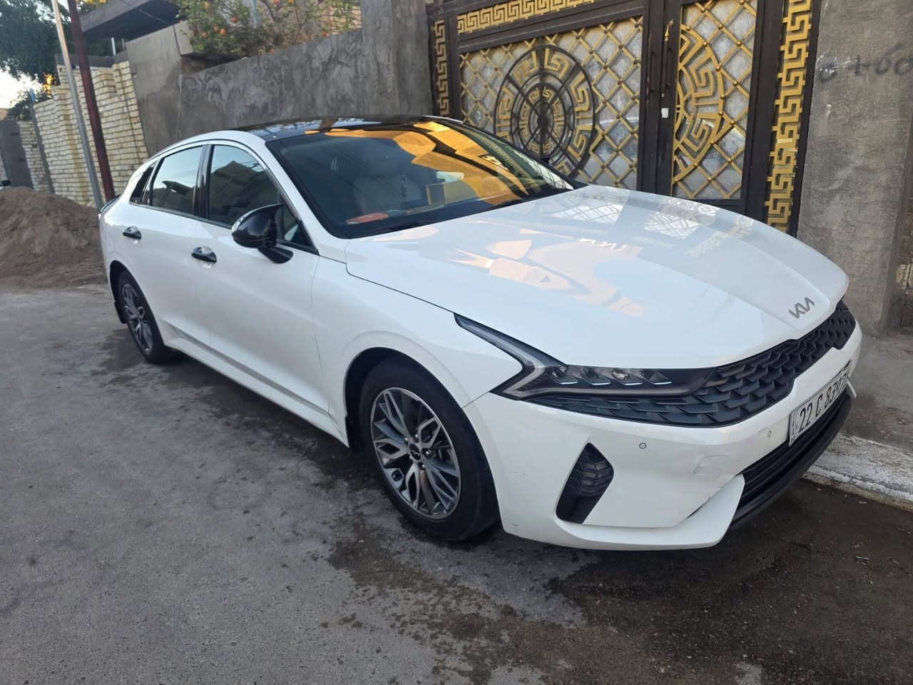 السلام عليكم كي فايف خليجي فول الفول مواصفات محرك ٢٠٠٠ دوش رقم اربيل جديد سياره جديده ومكفوله من الصبغ بيها بارد بلباب الخلفي شي بسيط السعر 190 مكاني الانبار فلوجه رقم الهاتف ***********
