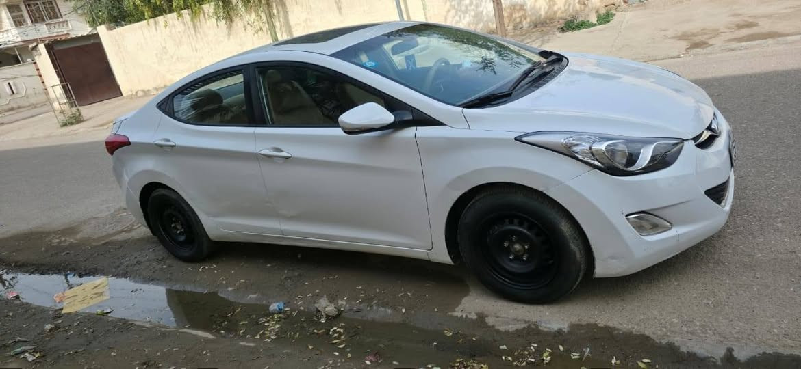 النترا ٢٠١٢ خليجي مبدل قبق الجنطه فقط بدون دواخل مكينه 1800 دوش مكينه وكير خير من الله منضومه تبريد جديده صدر جديد تخم تاير جديد رقم بغداد الإنكليزي
السعر / ١٠٠ وبيها مجال 
العنوان / ديالى خان بني سعد 
رقمي / ***********
