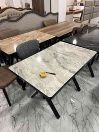 ميز خشب تركي • كراسي حديد جلد • تكريت الزهور