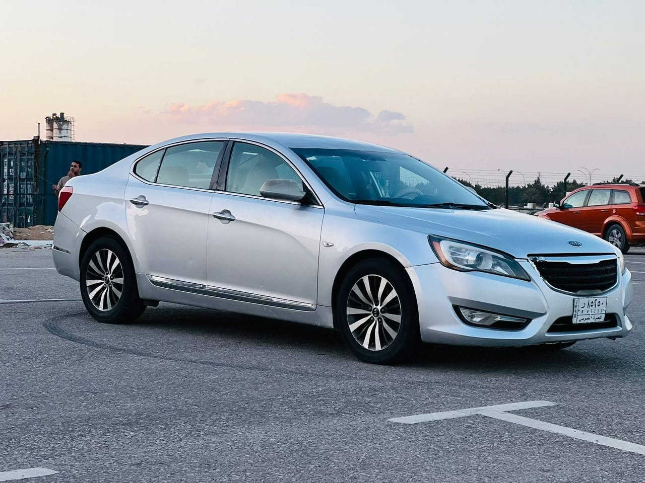 كادنزا خليجي 2012 السعر 93 قابل للتفاوض الاستفسار اتصل***********  خليجي كفاله عامه ضربه وصبغ وتبديل عدا هلال خلفي فقط والباقي كفاله عامه مواصفات شاشه كبيره تحكم ستيرن كشنات كهربائي قطعتين تبريد اشاير مرّي كهربائي حساسات امامي وخلفي مكينه سته 6️⃣ سلندر مكينه وكير مكفولات حداديه جديده تخم تاير تبريد ثلج ❄️ مشروع وطني سنويه ل ٢٩ مكان سياره كربلاء المقدسة مكلف بنشر كربلاء, العراق
