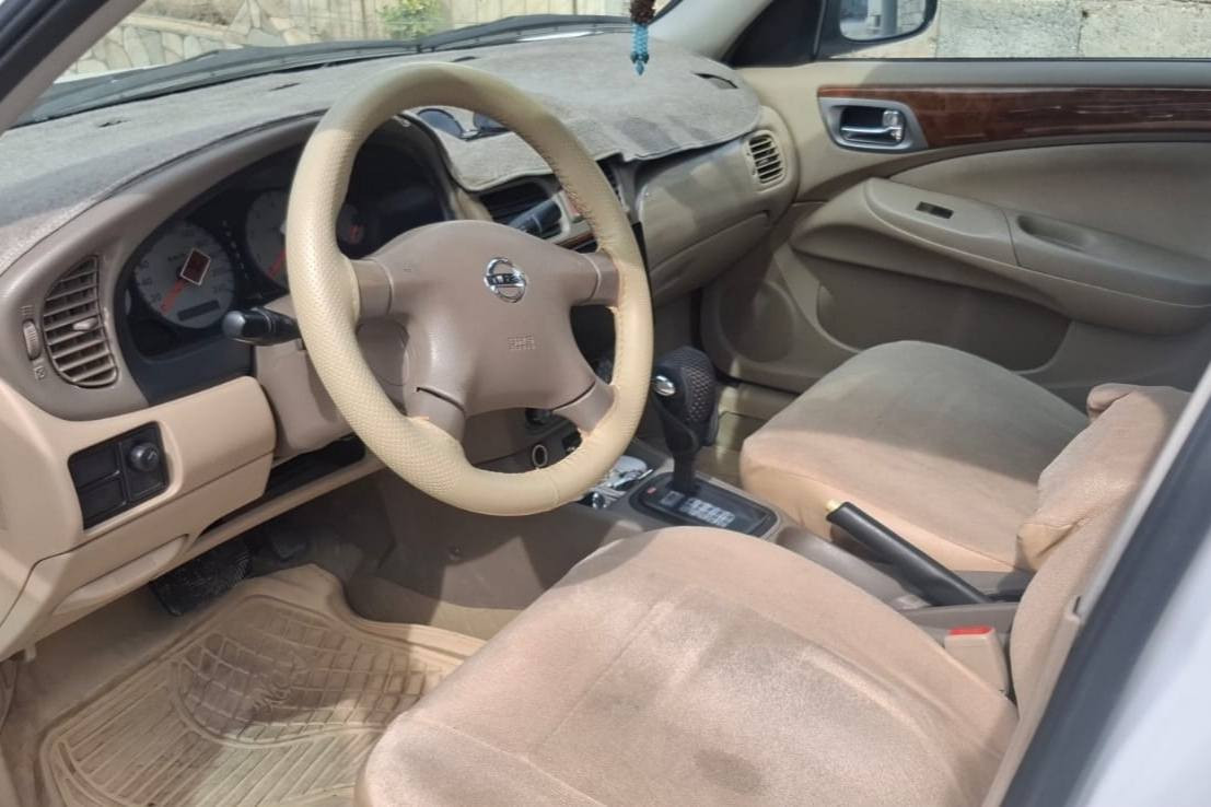 نیسان سەنی 2011 گێر ئۆتۆماتیک یابانی 
149 هەزار کم ڕۆشتووە 
کەلە عەینە و یەدە نیکڵە
دوجێی ساردی هەیە زۆر کەم پێوەی دیارە
لۆک لۆکە
سەنەوی بەسەر چووە
ڕەقەم هەولێر
هتموشتێکی بیلادی لەگەڵە

سعر : لە کۆمێنت داوای بکە ڕاستەوخۆ بۆت دێت 🤖 

گێر و مەکینەی بەشەرت 
هیچ کێشەیەکی تێدا نییە 
سەیارەکە بێمەسرەف
هەموشتێی لەسەر دەقی شەریکە ماوەتەوە

ژمارەی خاوەنەکەی 
***********
***********
