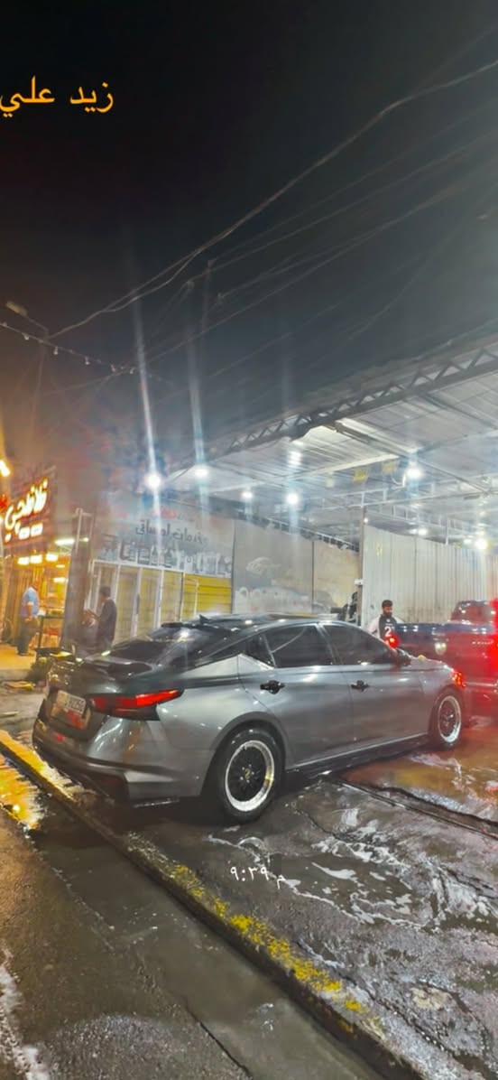 السلام عليكم شباب 
نيسان الاتما موديل 2023
السياره حادثها كلش السياره ماكو اختها 
كير ومكينه بشرط 
السياره ماشيه 35 الف ميل
بعدهي زيرو السياره 
عليها ويل مال BMW سعره ١٠ ورقات 
بيها دمام مال انفتي اشتريه ب5 ورقات
قبضه مال كير كصيته من الصين ب١٠٠ دولار
على شاشها مال SL  
مكاني بغداد بشارع فلسطين 
***********
زيد
