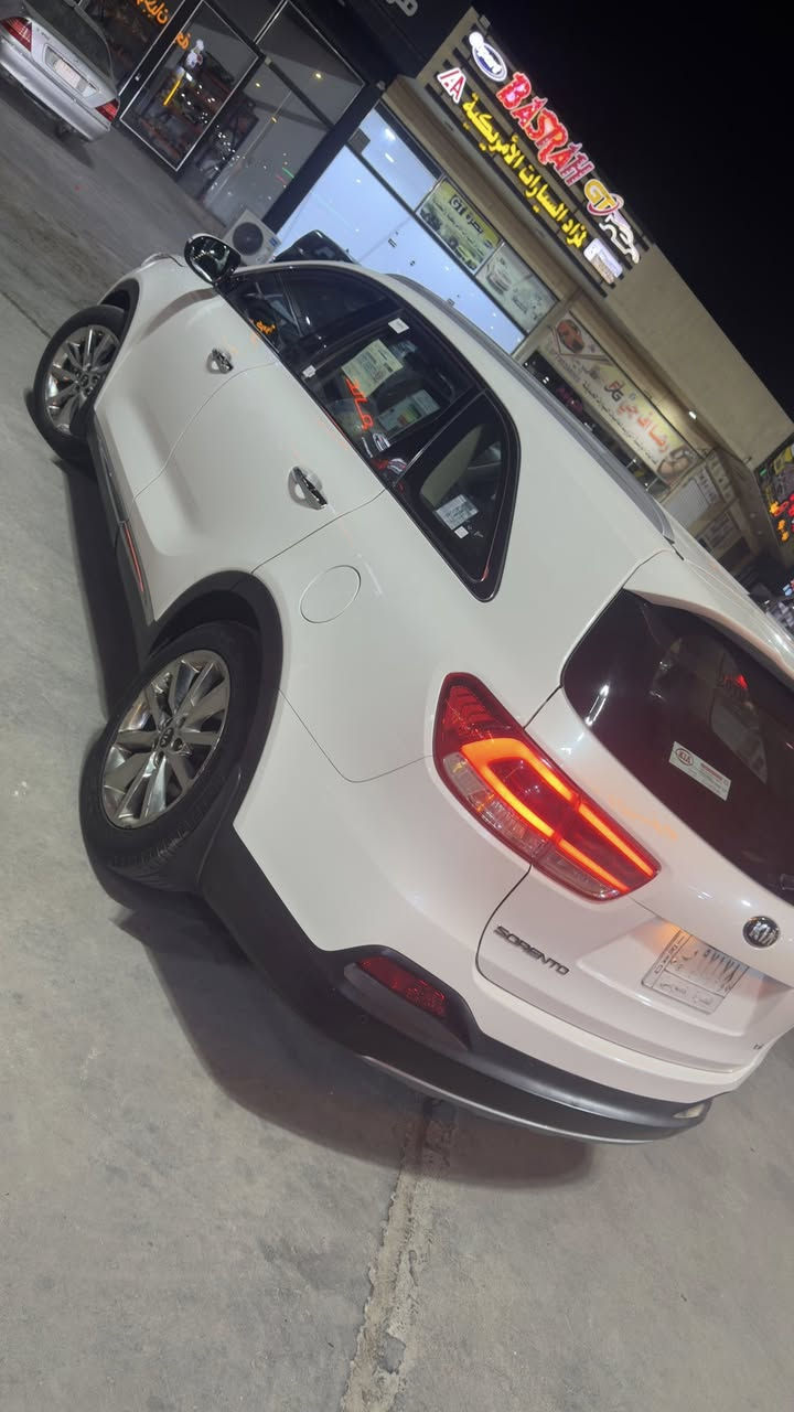 سورنتو 2018
كفاله عامه ماشيه 88 الف على وضع الشركه
رقم بصره مشروع وطني تحويل
فوووول مواصفات عدا البانوراما
محرك 6 سلندر
بصمه تشغيل + ابواب + جنطه كهرباء
رزام لايت كشنات كهرباء داخل جلد لونين
حساسات املمي وخلفي وترحيب 
السعر 215
للاتصال 
***********
