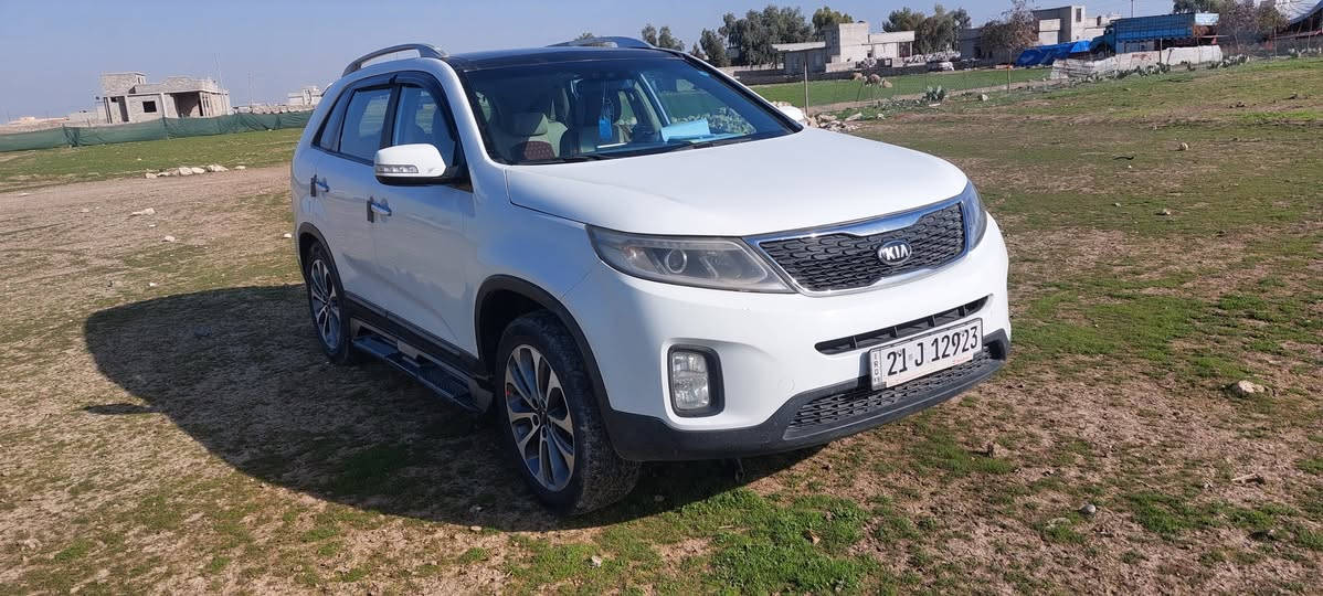 سورنتو 2014خليجي مصبوغ حزام 
رقم سليمانيه شرط التحويل 
محرك 2400دوش 
7راكب تبريد 3قطع 
بانوراما...بصمه تشغيل وابواب 
تبريد لمس ..حساسات.. ترحيب ذكي 
تحم استيرن..كامره ..كشن كهربائي 
السعر 117 مكان السياره الموصل ربيعه 
***********واتساب
***********
غير متواجد عاالفيسبوك
