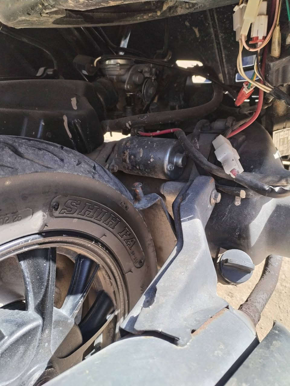 سلام عليكم ماكس مضلع للبيع مديل 2021. شغاله. سلف هندر.. المكان نجف قضاء المشخاب. سعره 250 وبيه مجال قليل. هذا رقمي ***********. قفله 200. نهايه
