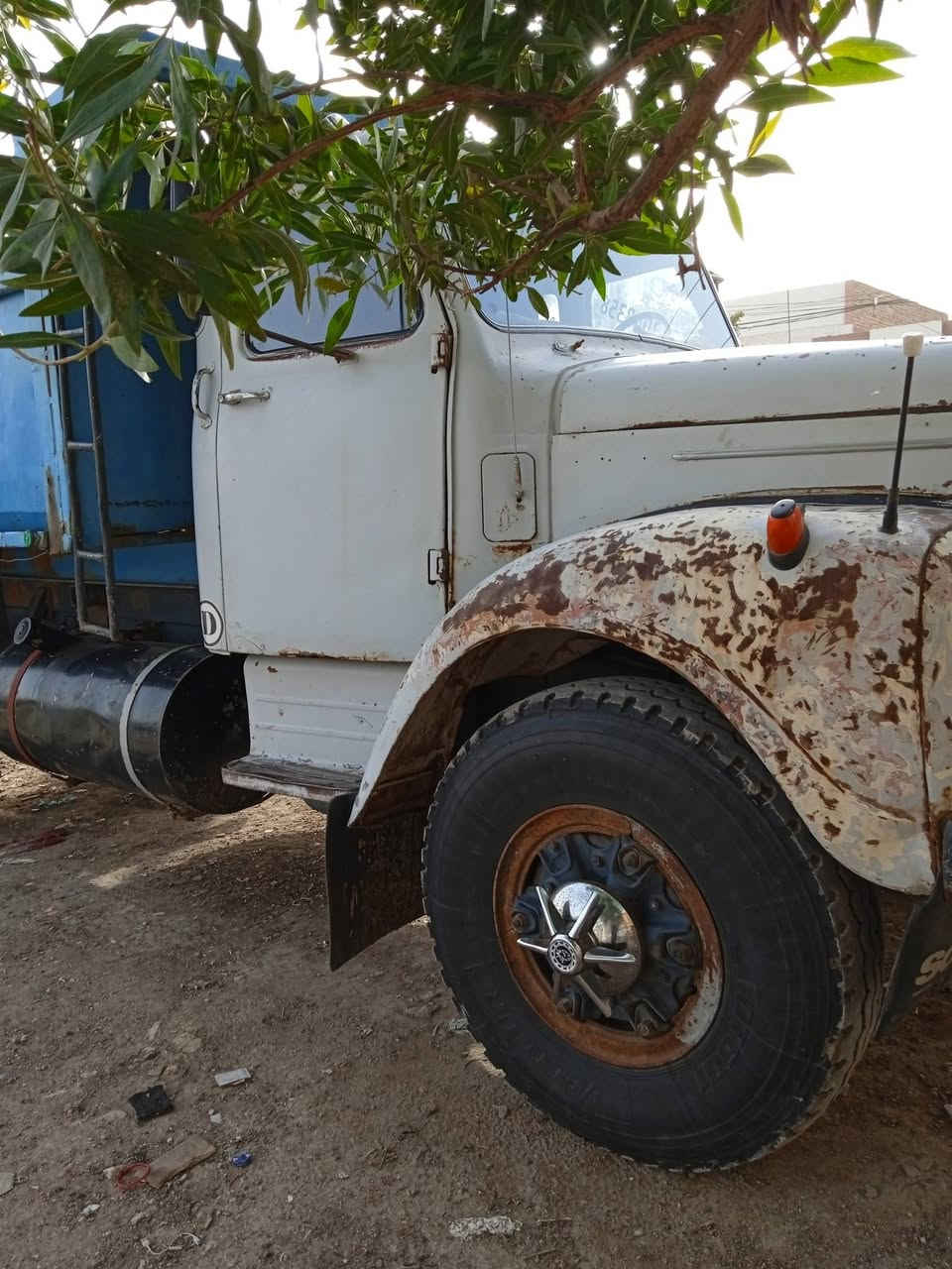 للبيع 111 قره التفاصيل يله تخابر ابيع بدون تحويل بدون تحويل مكينه عادي كير 112 تخم تاير كهربائيات شغاله سياره جاهزه للشغل مكان بابل حله السعر 8 ملايين ***********خابر أو بالخدمه رقم اصفر انبار
