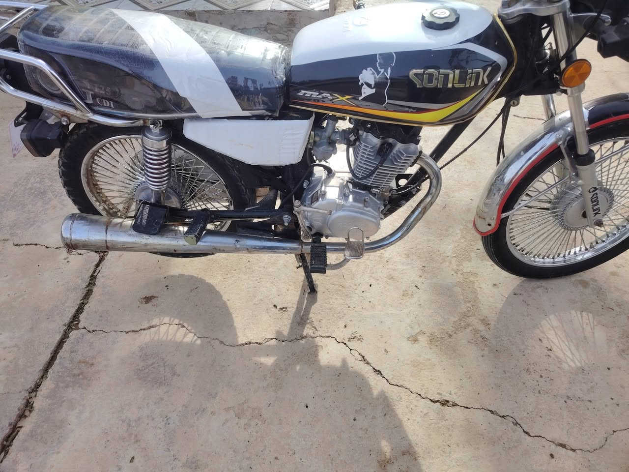 اسلام عليكم
موطور تايكر أربعة كير موديل2023 شرط النضافة اي نقص ما بي الكهربائيات كلها شغالة المكان ديالئ ناحية دلي عباس السعر 500وبي مجال للشراي.... الرقم ***********
