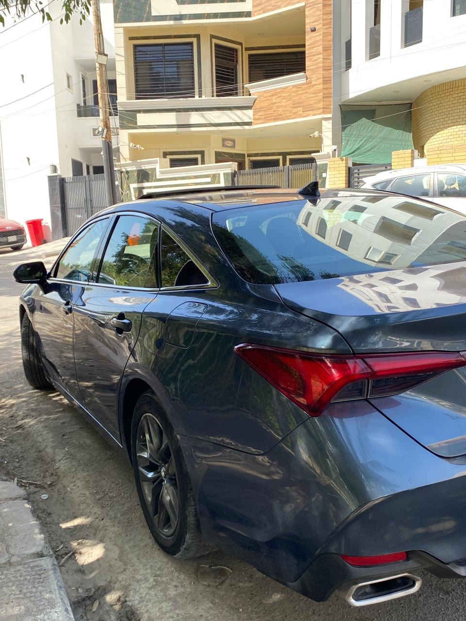 افلون 2019 XLE فول محرك 3.5 بانزين رقم
السعر 195 ورقة قفل 
 بغداد ابسمي رقم جديد ماشية 75 الف ميل

الضرر خفيف جدا فقط بنيد وربع الجاملغ وصور الحادث بل منشور 

الموقع بغداد 

السعر 195 ورقة قفل سعر نهائي 

الاتصال على ***********
