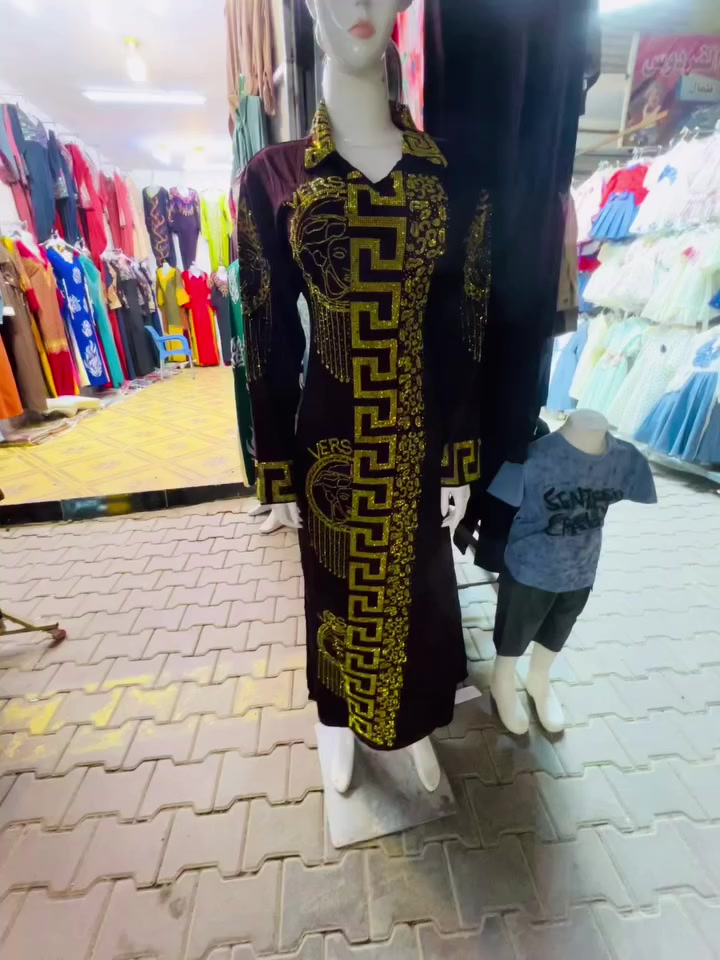 الموديلات المتوفرة بالمحل مخاوير برنسيسة كرستال 
كيلود كابوي فساتين 
العنوان: سوق القيارة للملابس النسائية 
اسم المحل : ازياء ستايل


**إذا كنت صاحب هذا الإعلان وتريد حذفه لأي سبب، رجاءا أرسل رسالة إلى الدعم الفني**