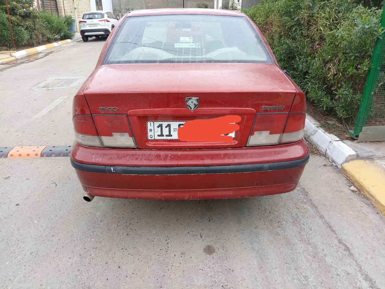 السلام عليكم اخواني الأعزاء للبيع سمند خصوصي لون ماروني موديل ٢٠١٢ رقم بغداد دولي باسمي هزه جديدة وسنويه جديدة سياره نضيفه لا يوجد فيها أي ضرر فقط البنيد مفتوح على الجامه ومبدل والباقي أمامك الصور مكينه وكير جيد تخم تاير جيد صدر أمامي خلفي جيد السعر المطلوب ٥٥ ورقه وبي مجال للاتصال *********** ابو شمس مكاني بغداد الرصافه
