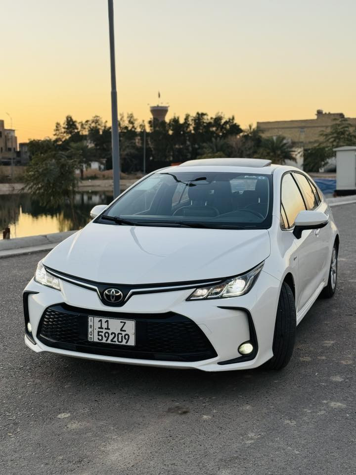 السلام عليكم
كورلا هايبرد 2025 للبيع

فول مواصفات
سلايت 
كراسي جلد اصلي
رادار + تحديد مسار طريق + قيادة ذاتيه 
بصمة تشغيل + دخول ذكي  يدة الباب
هاندر بريك بصمة + اوتو هولد 
كيجات ديجتل 
تبريد بيانو + كامره خلفيه دوارة + كار بلي 
تبريد قطعتين 
لايت زينون عالي ناصي + بروجكتر لد زينون + لد صباحي زينون+ بكلايت لد 
 حساس اطار + حساس مطر + حساس لايت داينمك عالي ناصي اوتو 
يفو مود + مود درايف + مانع انزلاق 
 تحكم  الستيرن كامل مع كروس سرعه
ويل كب  حجم 16

سياره بيه رصعه اسفل الباب باقيه ع وضعه جدا بسيطه
غراض سياره كلهن بجيس بعدهن ممفتوحات 
مكاني بغداد

‏‭0773 489 8688‬
‏‭0790 316 8635‬
‏‭0787 652 9128‬وتساب
