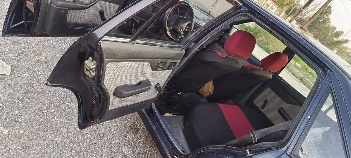 كاديت صندوك موديل 1991
بيها كاربون بانزين

رقم نينوى هزه جديد شرط التحويل

السياره بسمي

ويرمنيه كلها شغاله

محرك وكير شرط

سياره جاهزه من اي نقص

السعر (28) وبيها مجال 

رقم الهاتف ***********
