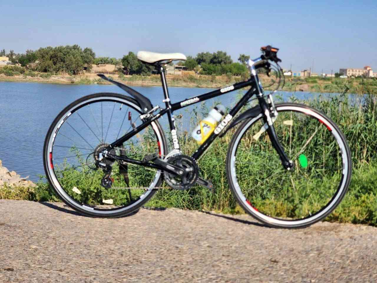 السلام عليكم دراجه هوائيه نوع سي 700 نضيف فول المعدن المنيوم السرع الخلفه 8 xالاماميه 3 نضام المر والدال شيمانو اصلي والماركه للدراجه 🇮🇹 ايطاليه مع نشره خلفيه ومصباح امامي سعر دراجه 260 وشرط لفحص قبل لا تاخذه


**إذا كنت صاحب هذا الإعلان وتريد حذفه لأي سبب، رجاءا أرسل رسالة إلى الدعم الفني**