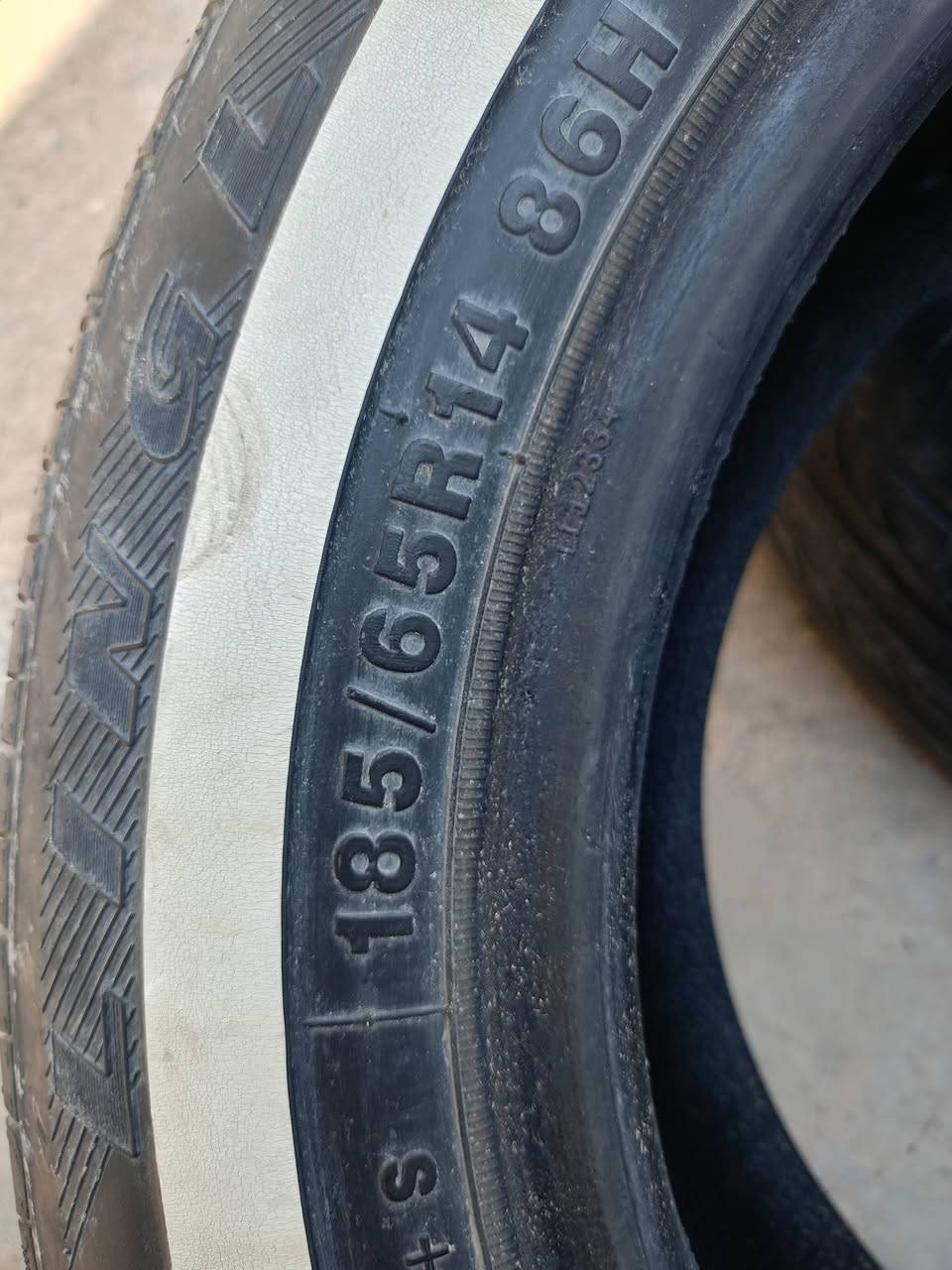 تايرات بيجو بارص 14,65,185 السعر 20 مكاني لسنيه ***********
