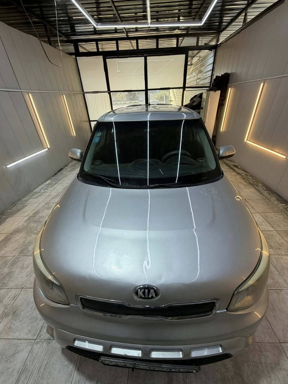 السلام عليكم 
كيا صول 
موديل 16
وارد امريكي
رقم بغداد انكيلزي مميز
ماشيه 66 الف حقيقي
المواصفات
مود درايف
كامرا شاشه
تحكم جهتين
كشاف
كشن كهرباء
اشاره بالمري 
كشنات جلد
مكينه 2000 جي دي
كير At
تخم تاير جديد 
تبريد ثلج سياره مال جناي مابيه نقص اي شي
حادثه جاملغ وبنيد  وبيه صبغ من امريكه بالتكمه  كدام عينك بالسونار 
السعر106 وبيه مجال بسيط
مكاني بابل***********
