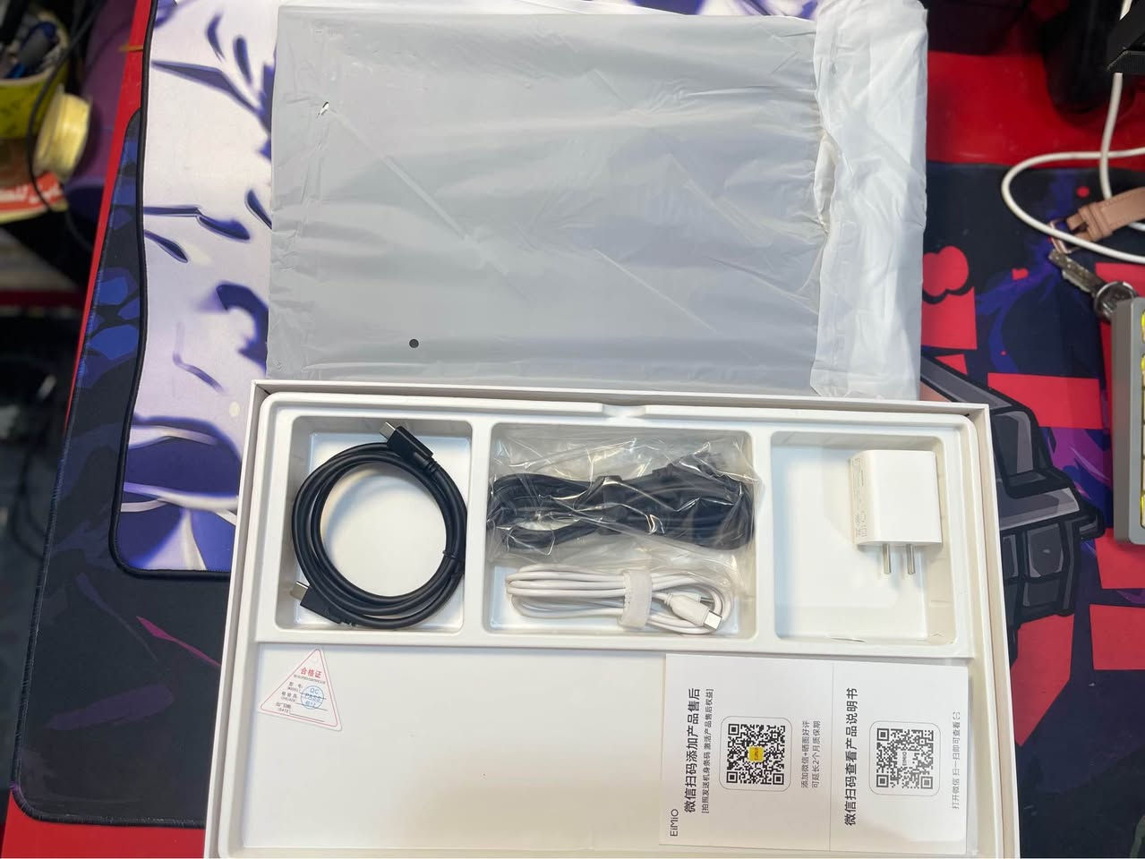 شاشة مونتر شحن تربط على التليفون وايفاي 
 محمولة (Portable Monitor) 
من العلامة التجارية EiMiO. 
الموديل: E156W.
الدقة: 1920 × 1080 بكسل (Full HD).
نوع الشاشة: LCD.
الحجم 14 بغداد, العراق


**إذا كنت صاحب هذا الإعلان وتريد حذفه لأي سبب، رجاءا أرسل رسالة إلى الدعم الفني**