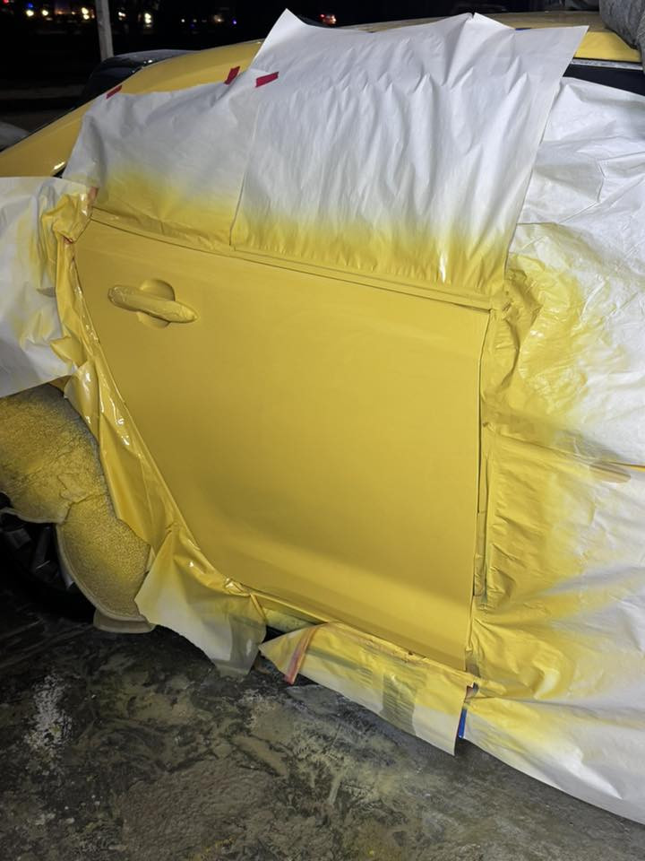 ورشة النجوم ✨
السلام عليكم 🤞
جلي لايت  ب :15 آلاف🚀 
صبغ اي قطعة ب السياره ب :35الف 🤙
بشرط بدون معجون ويه المعجون ب : ٥٠ الف 🤙
عنواني 📍كركوك مجاور بنزين خانه حصو ورمل حي عسكري ⛽️*********** ورشة النجوم🙏
( الأسعار ثابتة)
