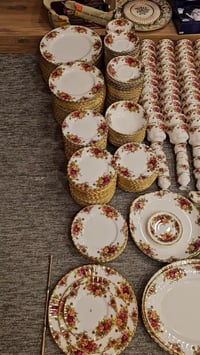 ٤٢٠ قطعة • رويال البرت • طقم كامل