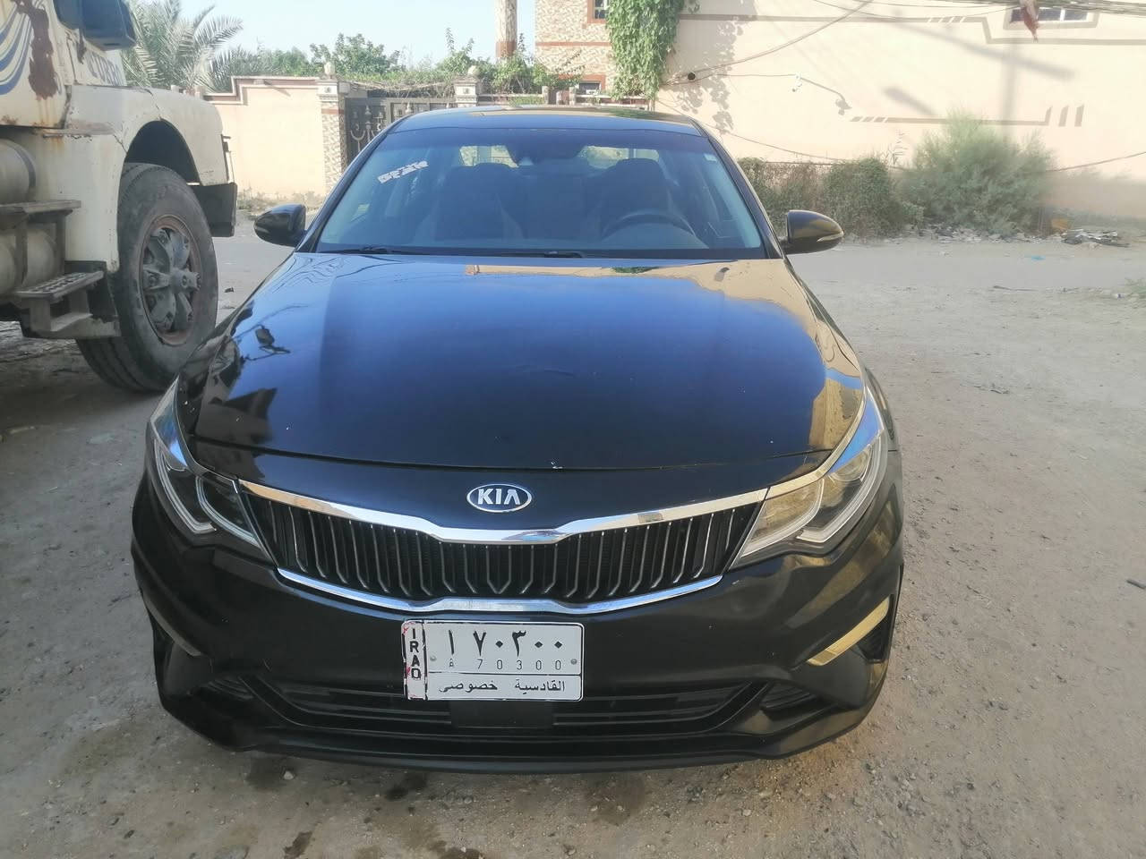 سلام عليكم 
اوبتيما وارد امريكي موديل 2020 محرك 2400 تبريد ثلج جديد شرط رقم قادسيه معوقين.سنة 2027  تصير حره تداور باسمك لون اسود حداديه جديده تخم تاير جديد كير محرك مكفول حادثها شي بسيط  حساسات كامره خلفيه رادار جانبي اشاير بل مري سياره مال جنايه متعوب عليها وكالة عامة من المالك   السعر 128 وبيها مجال رقم    ***********
