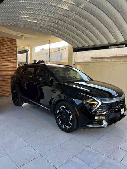 Sx prestige 2025 سبورتج 
ماشي 7000

بدون تبديل بدون صبغ 
بدون ايرباك
بيها pdr 

المواصفات اعلى شي ب السبورتج

4 كامرات 

رادارات

كشنات تبريد تدفئه 

خزن كشنات ميموري 

سستم صوت هارمن 

كامرات ويه الاشاره
***********
