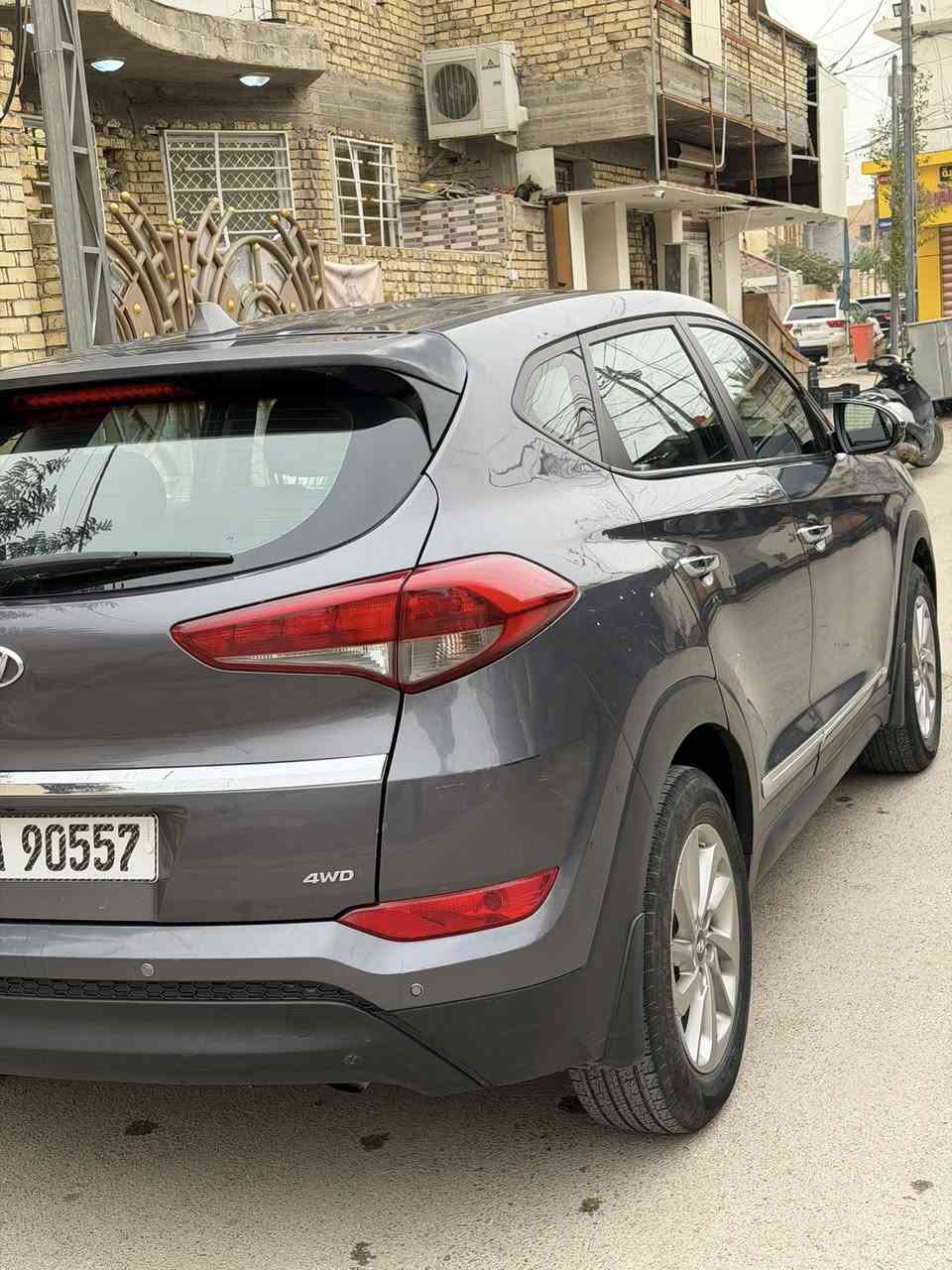 توسان 2016 خليجي
تحكم ستيرن 

4 ويل 

حساسات خلفي 

شاشة سمارت 

كاميرا خلفي

كاميرا تسجيل طريق امامي 

مبدل جاملغ امامي اصلي ( الجاملغ البلادي مالتها موجود بي تعديل ع البارد وينشد طبيعي ) واكو صبغ بالباب مال صدر  توحيد لون 

سعرها 155$ وبيها مجال رقم واسط الجديد باسمي تحويل مباشر 

مكاني واسط كوت الكفاءات 

*********** - ***********
