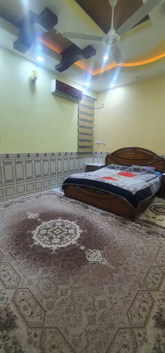 #دار___للبيع___الغربي___الثاني

المساحة ٢٠٠م طابقين مسلح ٤ غرف نوم بناء حديث
__________
___

للاتصال ::

***********
***********

______________

او مراجعة ::

مكتب السلام للعقارات 

#تقاطع__الشعبية #مقابل__صيدلية__الاقصى
_____________________________________
_____________________________________
