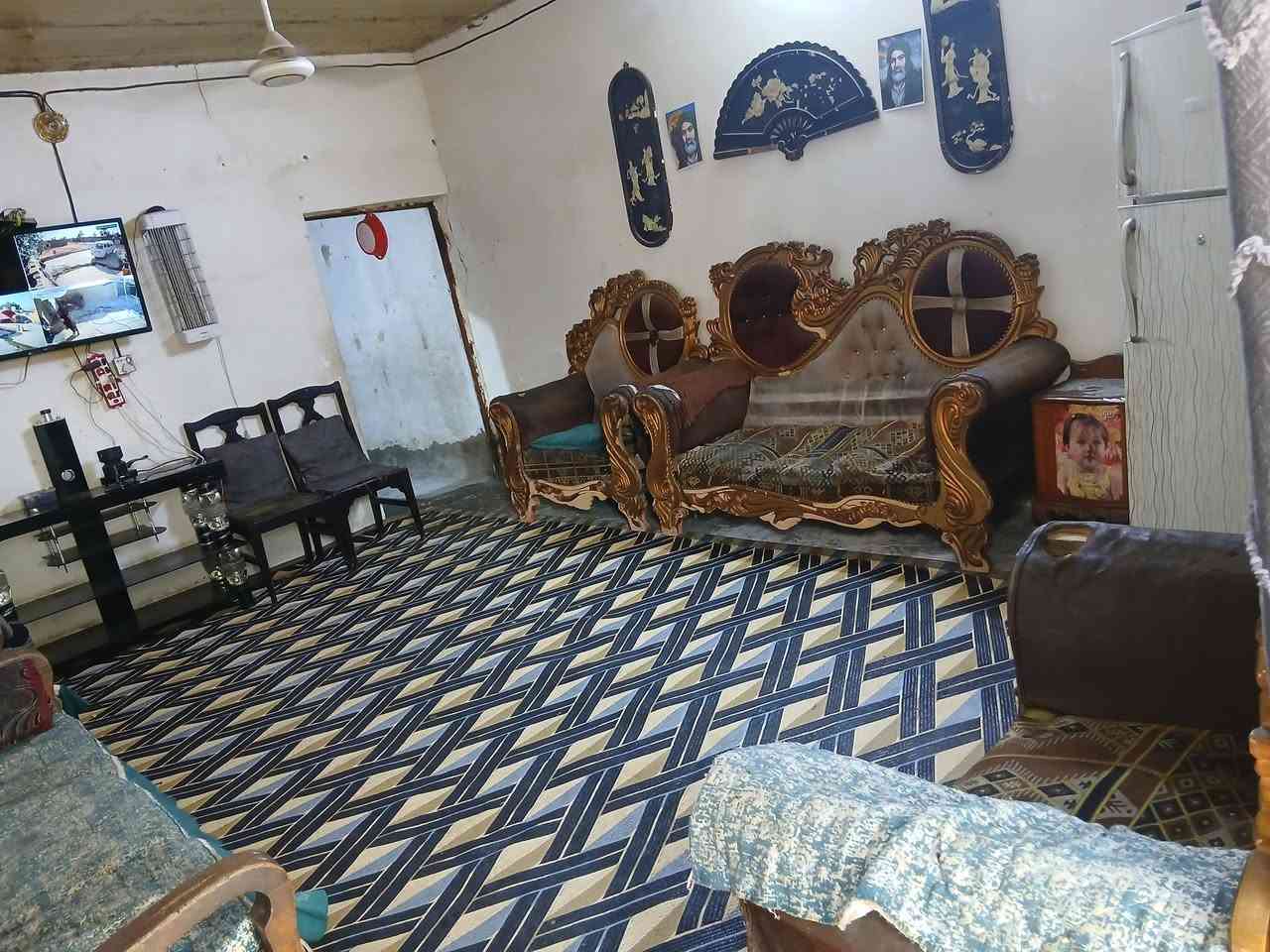 سلام عليكم بيت تجاوز في منطقه الزعفرانيه قرب معمل الغاز بل معسكر مساحه ٣٠٠ متر السعر ١٤ مليون وبي مجال للاستفسار هذا رقمي ***********
