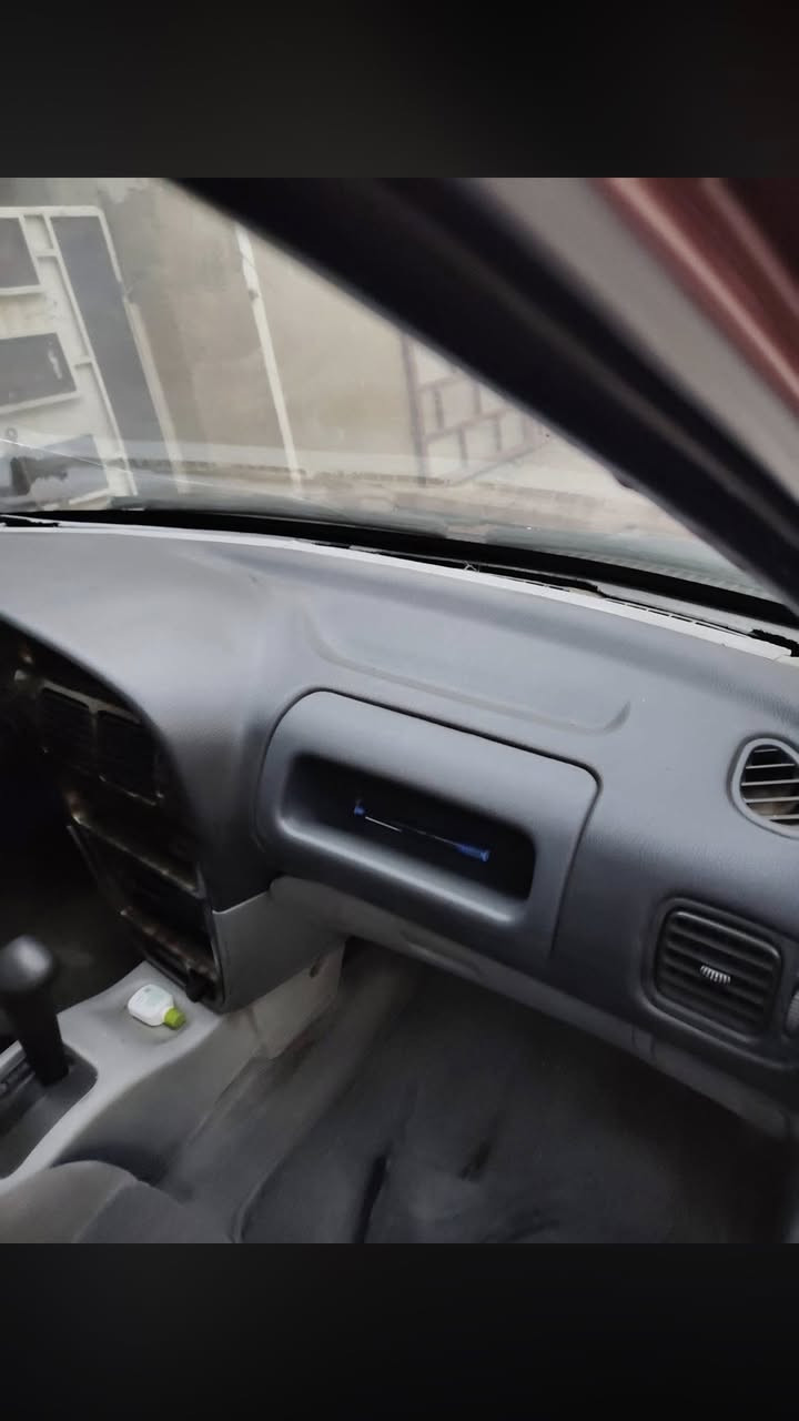 بروتون 2005 صبغ عام  بيها ربع جاملغ  خلفي بارد فقط السيارة حيل جديدة وعلى ايد وحدة من 2005 لحد الان. التبريد ثلج. على قرصة الشركة  تخم تاير وباتري  وشاشة  وكاميرة. وحساسات  كهربائيات. جاهزة. السيارة اكرر حيل جديدة رقم بغداد مشروع وطني حرة. مكان بغداد سعر 11 مليون دينار بيها مجال اكيد ***********
