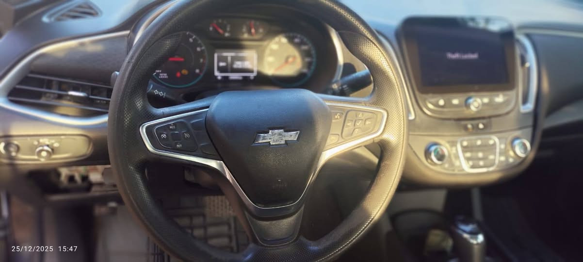 سلام عليكم من رخصت مدير لكروب ماليبو مديل 20 حادثه موضح بصوره محرك 1500تيربو مكان سياره بغداد رقم نكليزي تحويل اربيل تصل ***********
