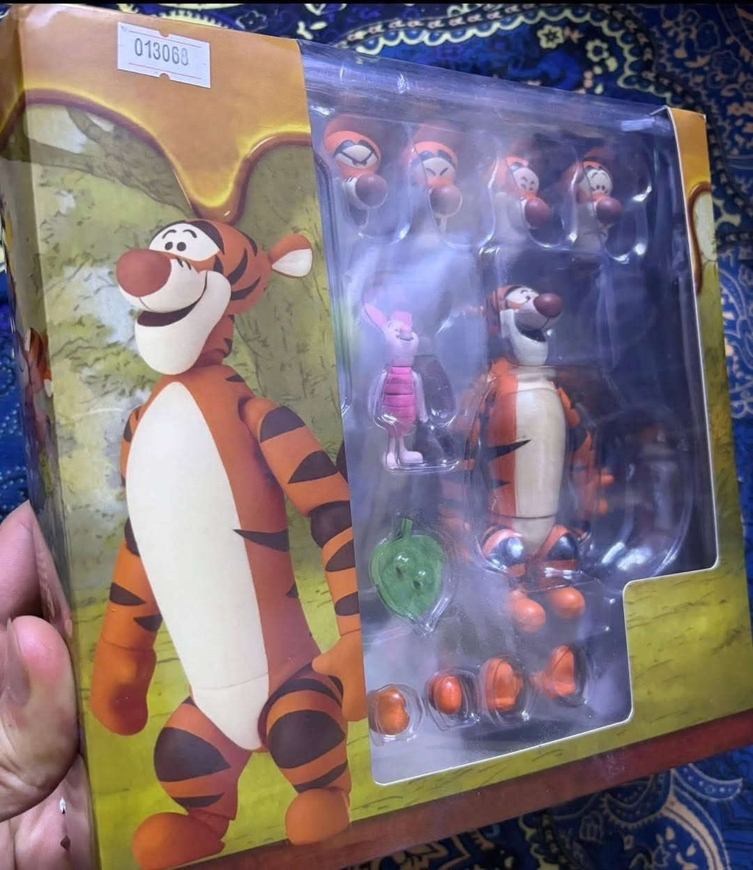 مجسمات منوعة


**إذا كنت صاحب هذا الإعلان وتريد حذفه لأي سبب، رجاءا أرسل رسالة إلى الدعم الفني**