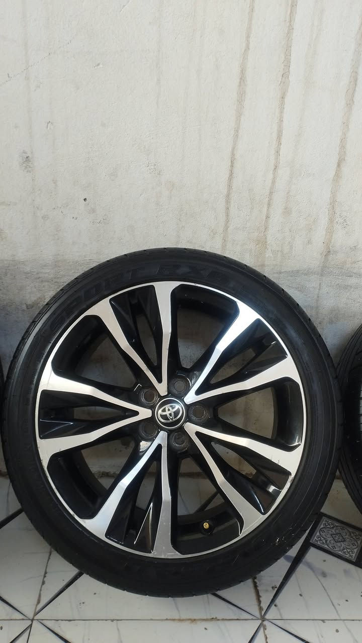 اسلام عليكم رخيص بلش سعر 340 الف واصل وجب جديد طخم عدد 4 ويل تايرات كورلا SE موديل 2019حجم 17 شريكة أصلي بلادي لا كسر لا لحيم لا تصلح لا صباغ  شرط الفحص طخم طايرات نص عمر زوج من تايرت زوج بي عنجور فقت قياس 215/45/17/سعر 340 الف عنوان كركوك قادسي أو لا يم نادي سولاف جامع رقم موبايل رقم اسيا بي واتساب *********** ***********
