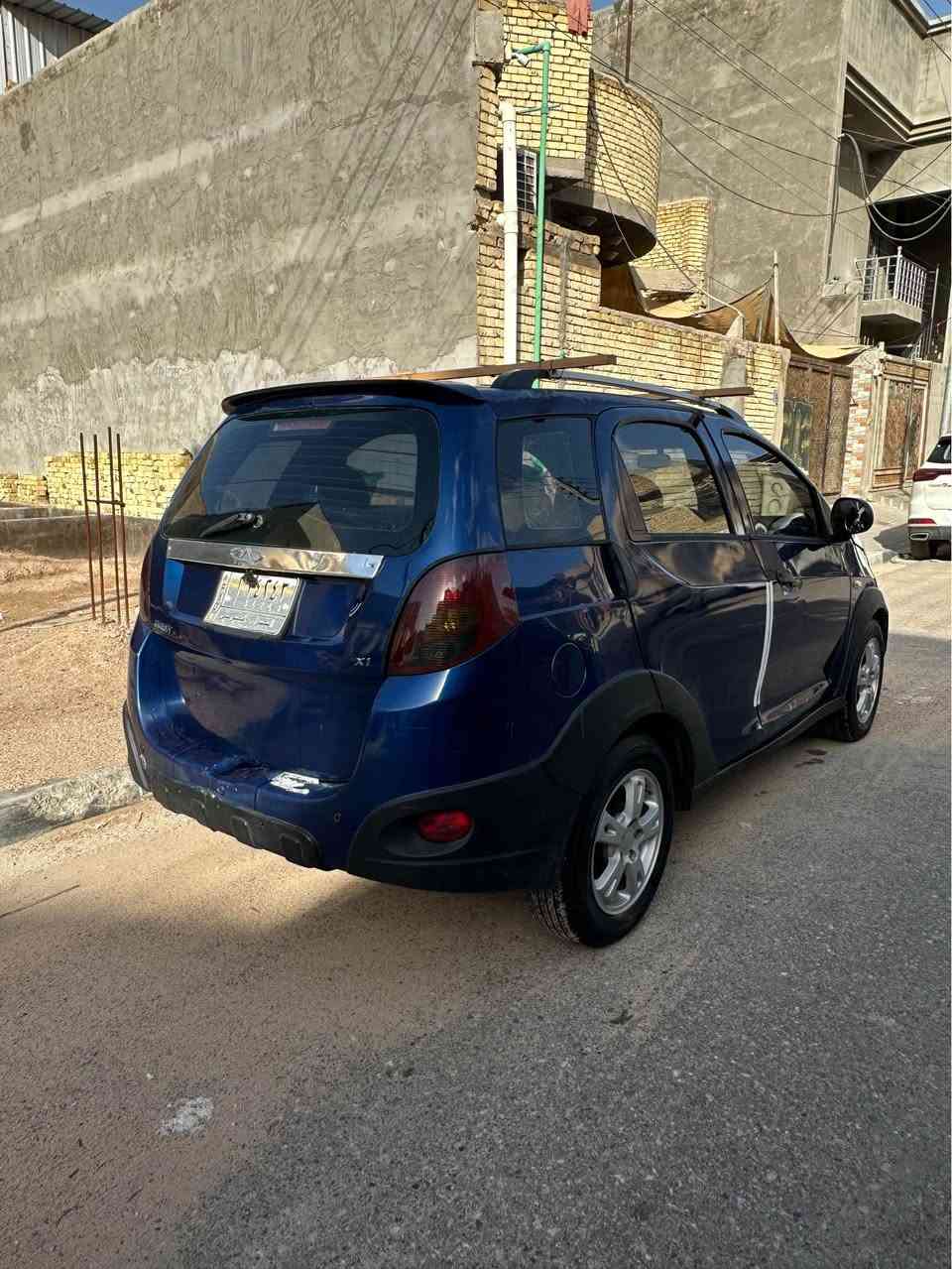 سلام عليكم سياره شيري اكس وان مديل 13 محرك وكير حلوات لاتنقيص ولا تبخير ومحرك بلادي السياره اقصاد ومخلصه وبيها معامله وبراء ذمه وصاعده هزه وراعيها جاهز للتحويل بكل وقت وسياره نضيفه بيها مكانات صبغ ابيع حزام  عنواني بصره ياسين خريبط *********** البصرة, العراق
