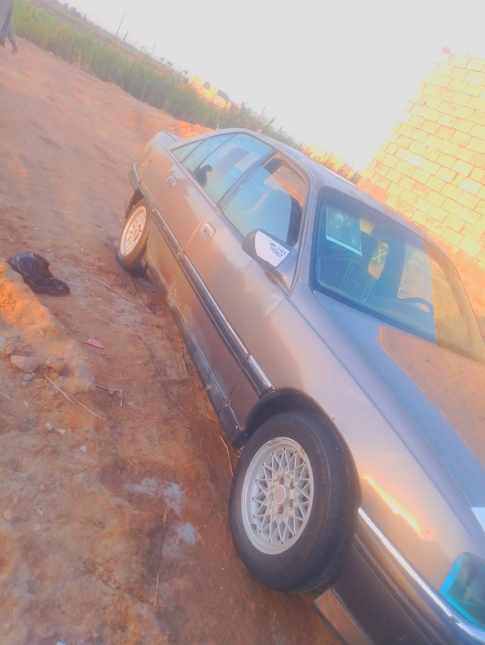 السلام عليكم اوبل اوميجا موديل 91 رقم نجف الماني سنويه تنتهي 29 السعر ب 20 وبيها مجال للطيبين المكان ديوانيه قضاء غماس بيع مستعجل ***********
