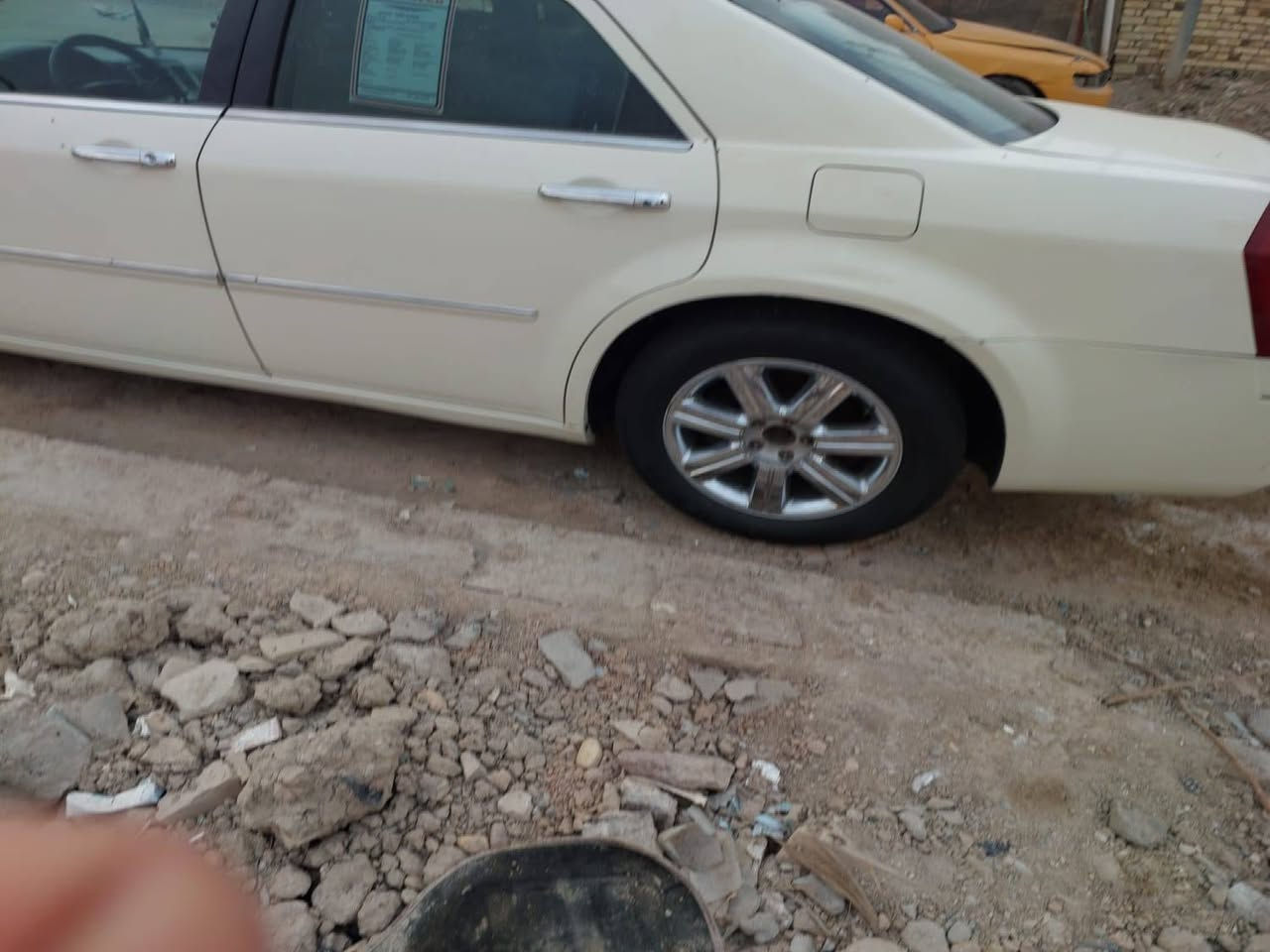 السلام عليكم ابامه موديل 10اصل بجم هيمي مكينه كير تبريد خير من الله بيهه طخه بالجاملغ خلفي بيهه رشات صباغ رقم بغداد دولي بسمي جاهزه ماشيه 140العنون ذي قار شطره السعر 120بيهه مجال بصيط تلفون ***********
