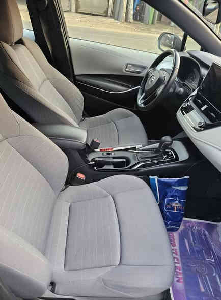 السلام عليكم  
كورلا بانزين مكينه 2000cc موديل 2023
وارد امريكي se 
السياره ماشيه 23 
بصمه ورادر ويل ١٨ 
والسياره اني مصلحه صابغ الجاملغ ونص البنيد فقط 
بيها ايرباك السياره 
بغداد باسمي 
وبيها سونار 
وصورها كامله 
***********وتساب  
سعره 155
