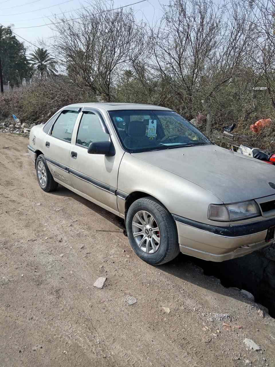 السلام عليكم
اوبل فكترا موديل 92
دوش كير عادي رقم انبار سياره كبل للشارع نظيفه دواخل جديده 
السعر 34 بيهه مجال بسيط 
***********
