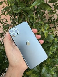 ايفون 11 برو ماكس • ٢٥٦ • شاشة مبدلة